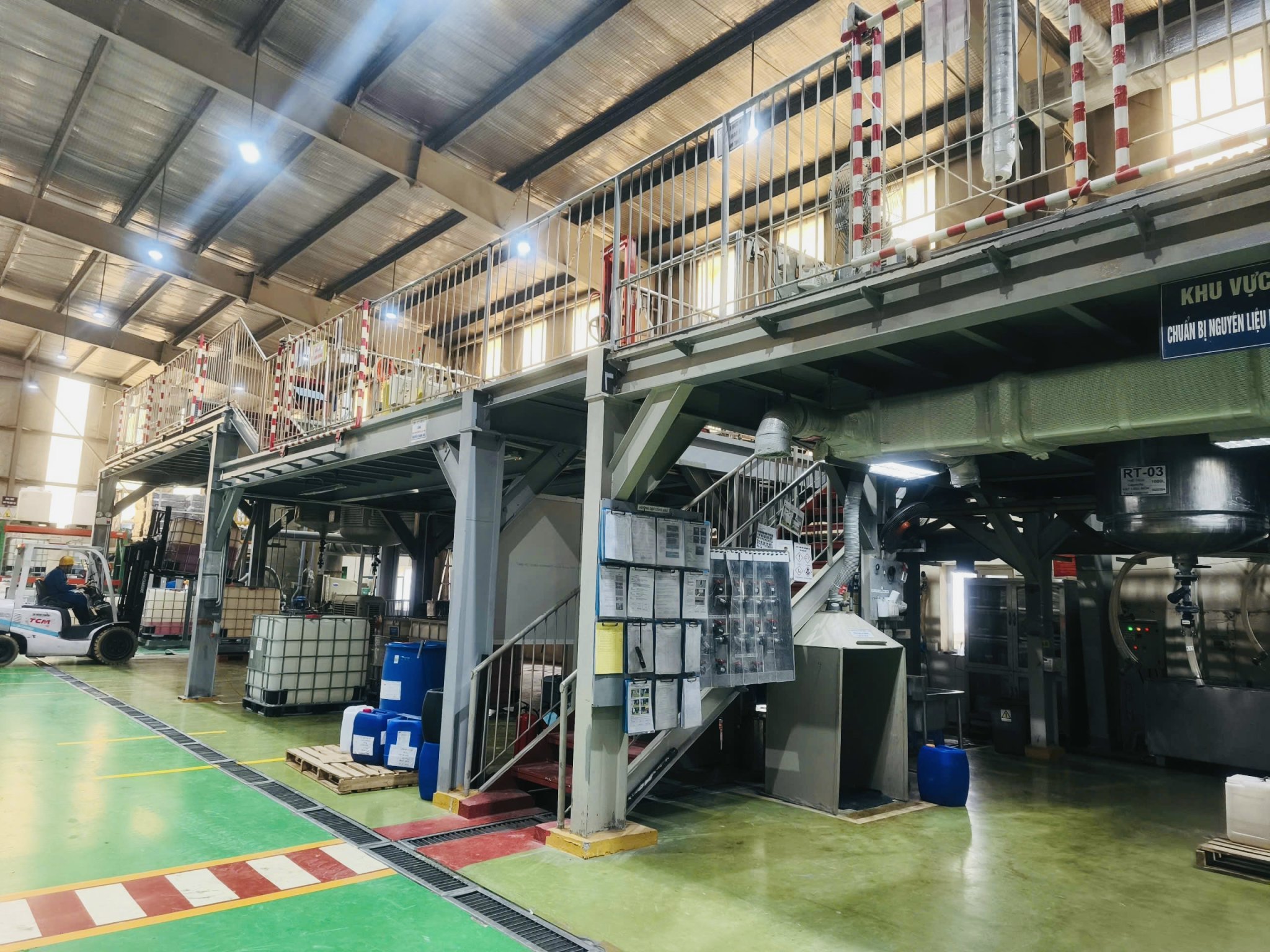 ベトナムパーカライジングハノイ有限会社写真